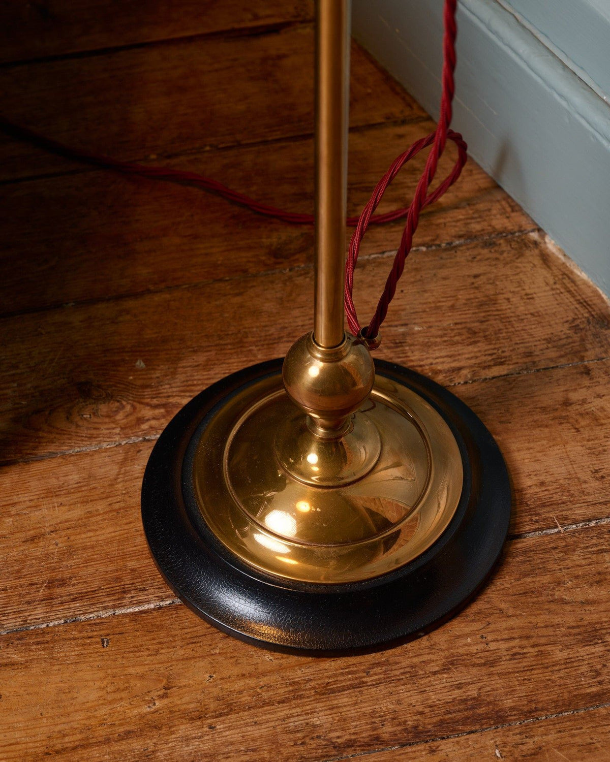 The Grand Tour Reading Lamp TEST