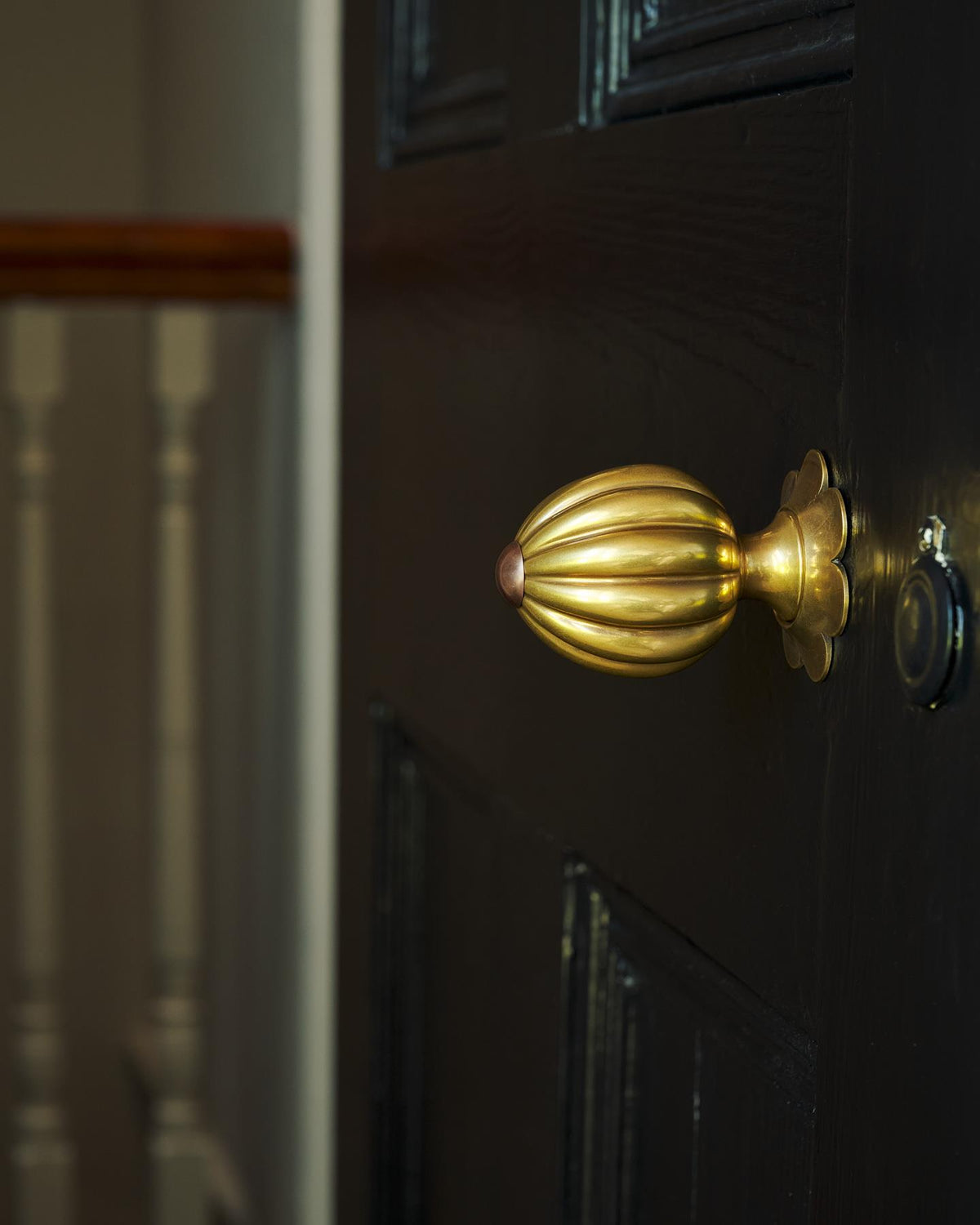 The Marguerite Doorknob with Marguerite Backplate TEST