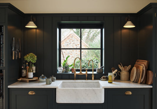 The ultimate kitchen luxury, a marble sink!