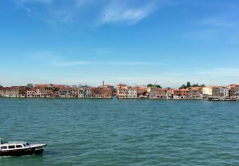 venezia - a little wine and sun
