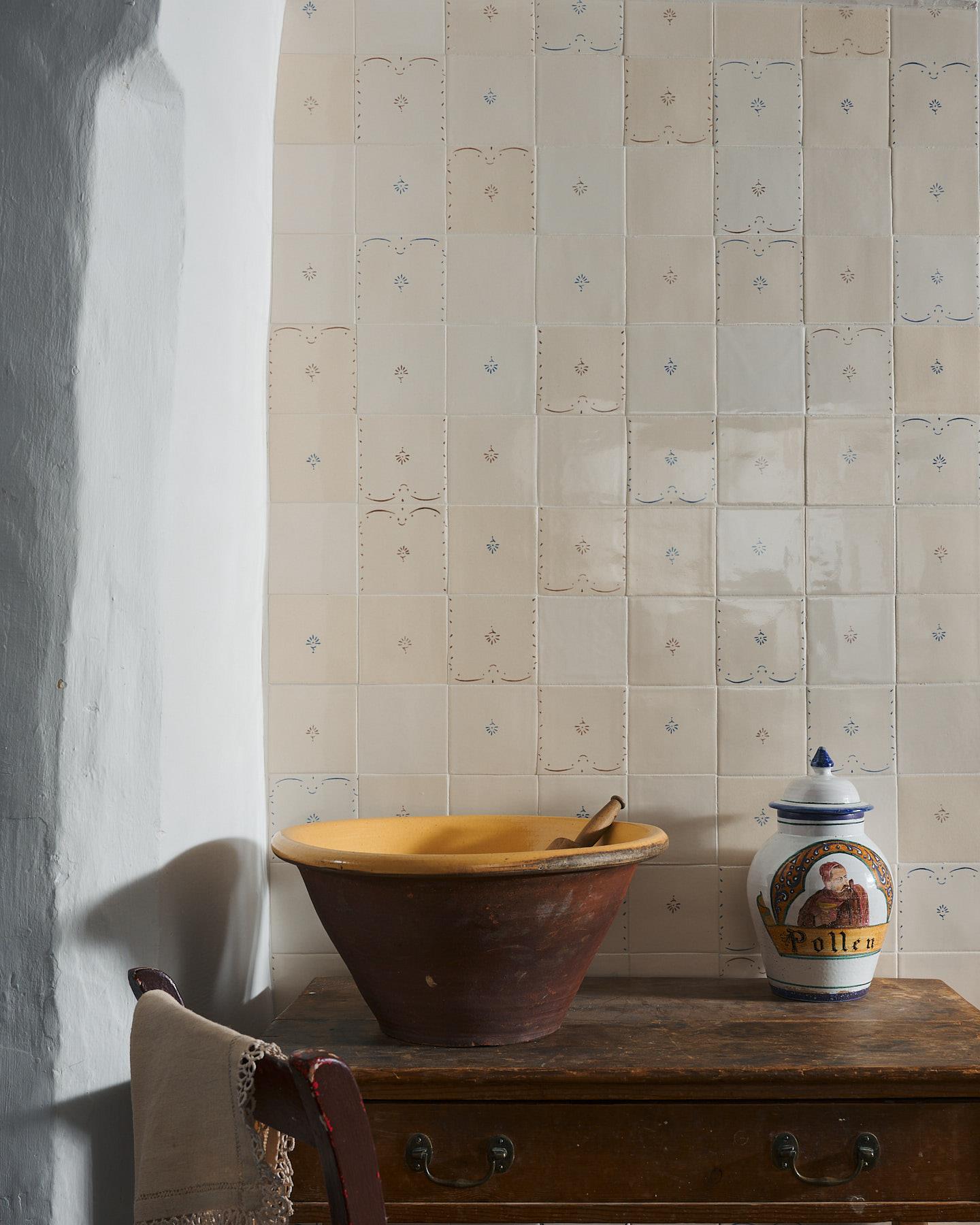 Ditsy Delft Tile - Ditsy in Sepia