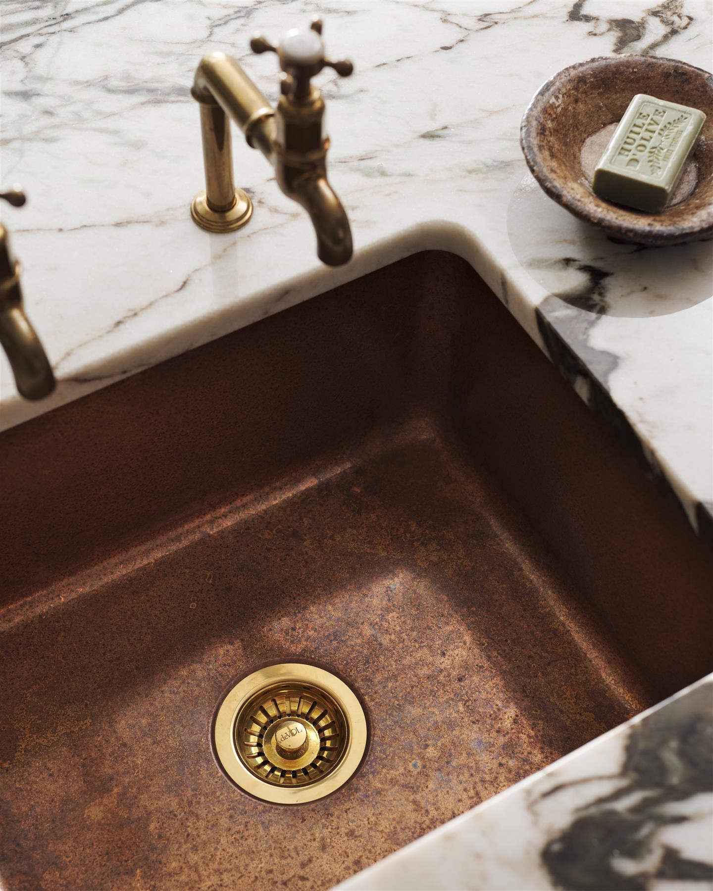 deVOL 500 Single Aged Copper Sink