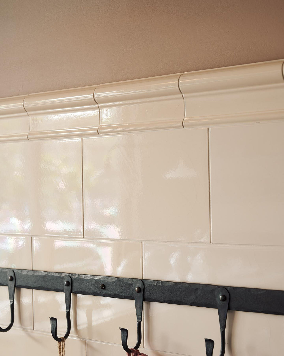Cream Border Tile TEST