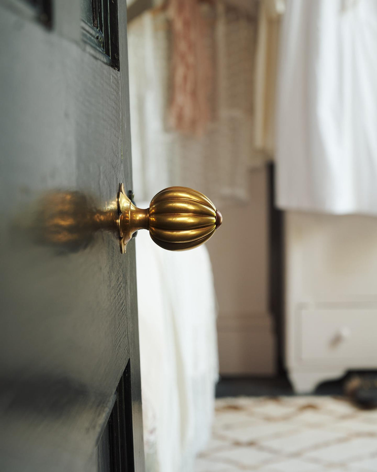 The Marguerite Doorknob with Marguerite Backplate TEST