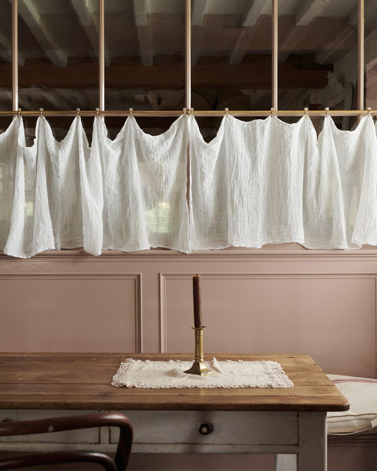 Aged Brass Café Curtain Rail - 600mm rail with 2 brackets & 8 clips