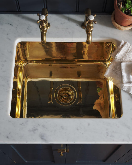 deVOL 500 Single Polished Brass Sink