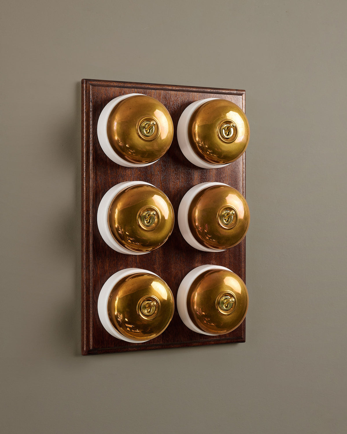 The Dolly Toggle Switch (6 Gang & Mahogany Finish Pattress) - Heirloom Brass with White Base. TEST