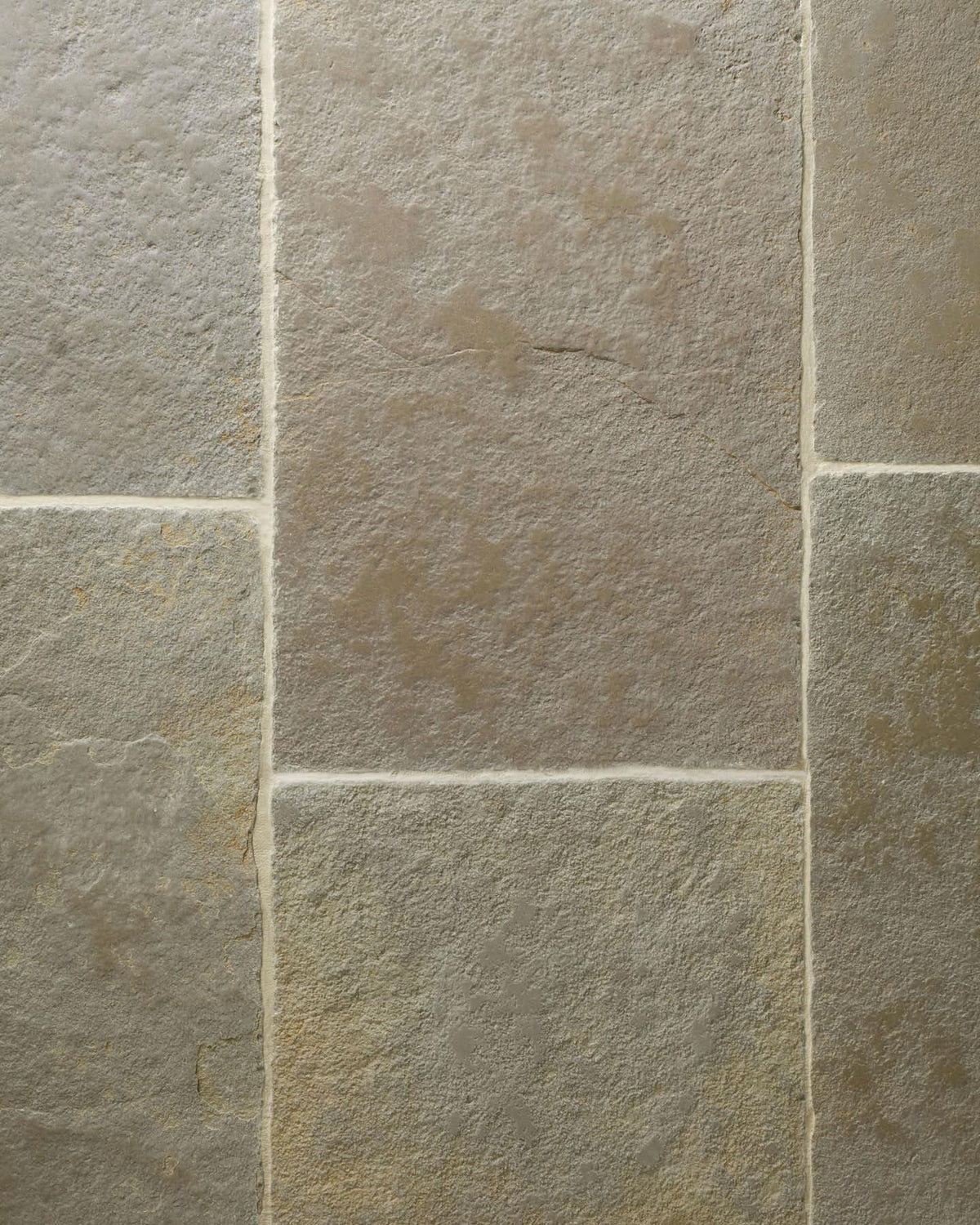Umbrian Limestone -560mm x free lengths (20mm thick) TEST