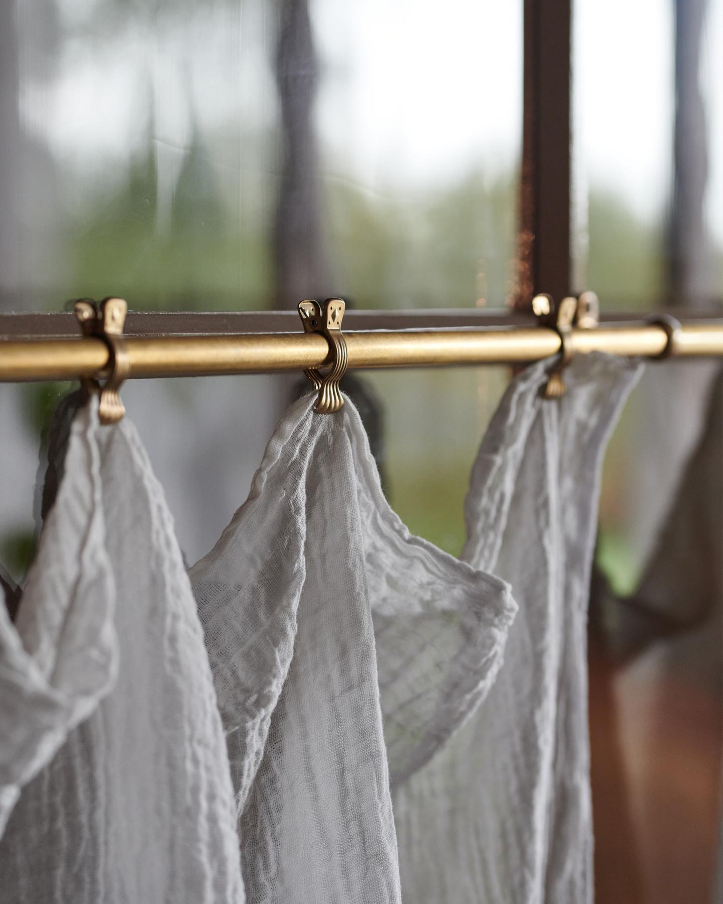 Aged Brass Café Curtain Rail - 3000mm rail with 4 brackets & 30 clips