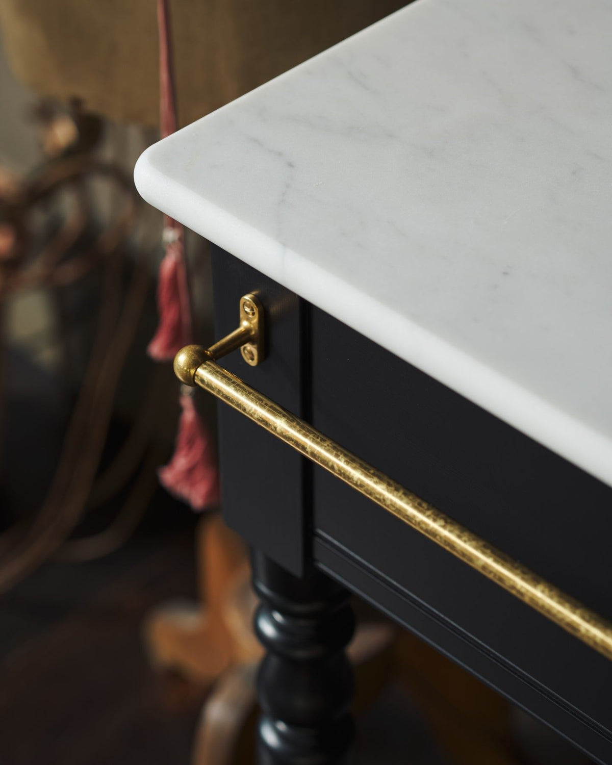 The Victorian Washstand - Mixer Tap, Twin, Printer's Black, Marble Worktop TEST