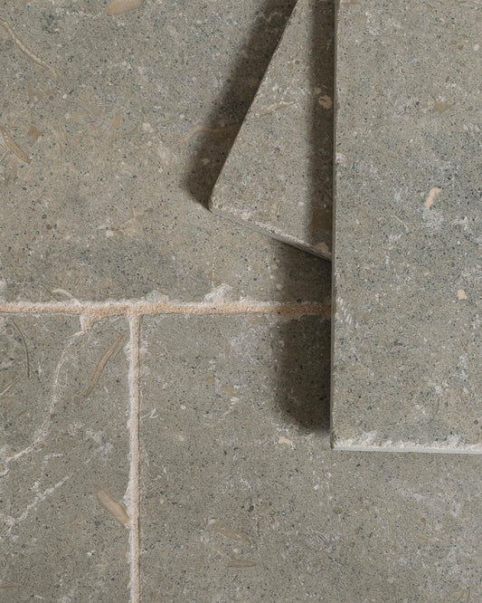 Seagrass Tumbled Limestone
