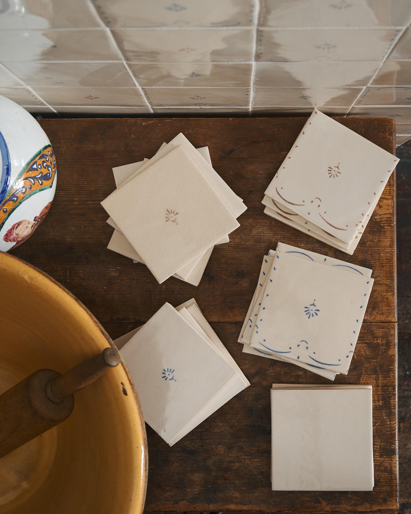 Ditsy Delft Tile - Ditsy in Blue
