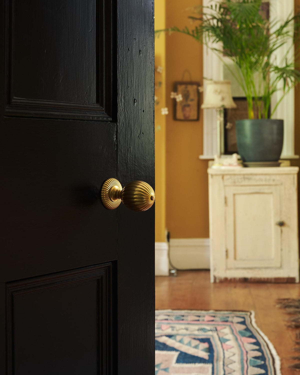 The Cecily Doorknob with Cecily Backplate TEST