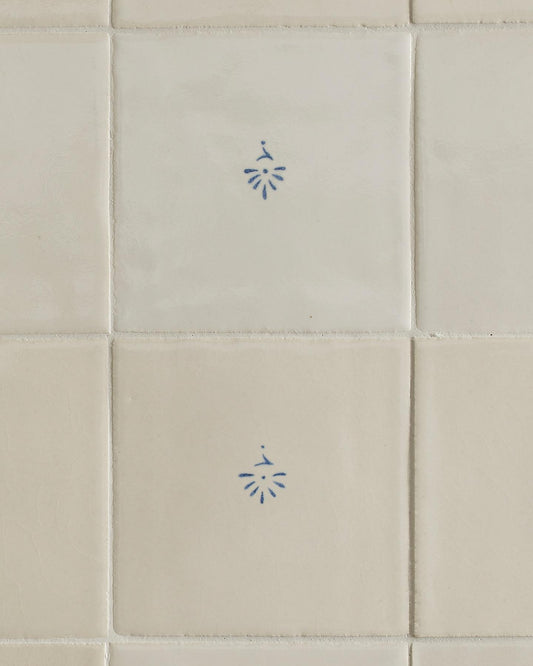 Ditsy Delft Tile - Ditsy in Blue