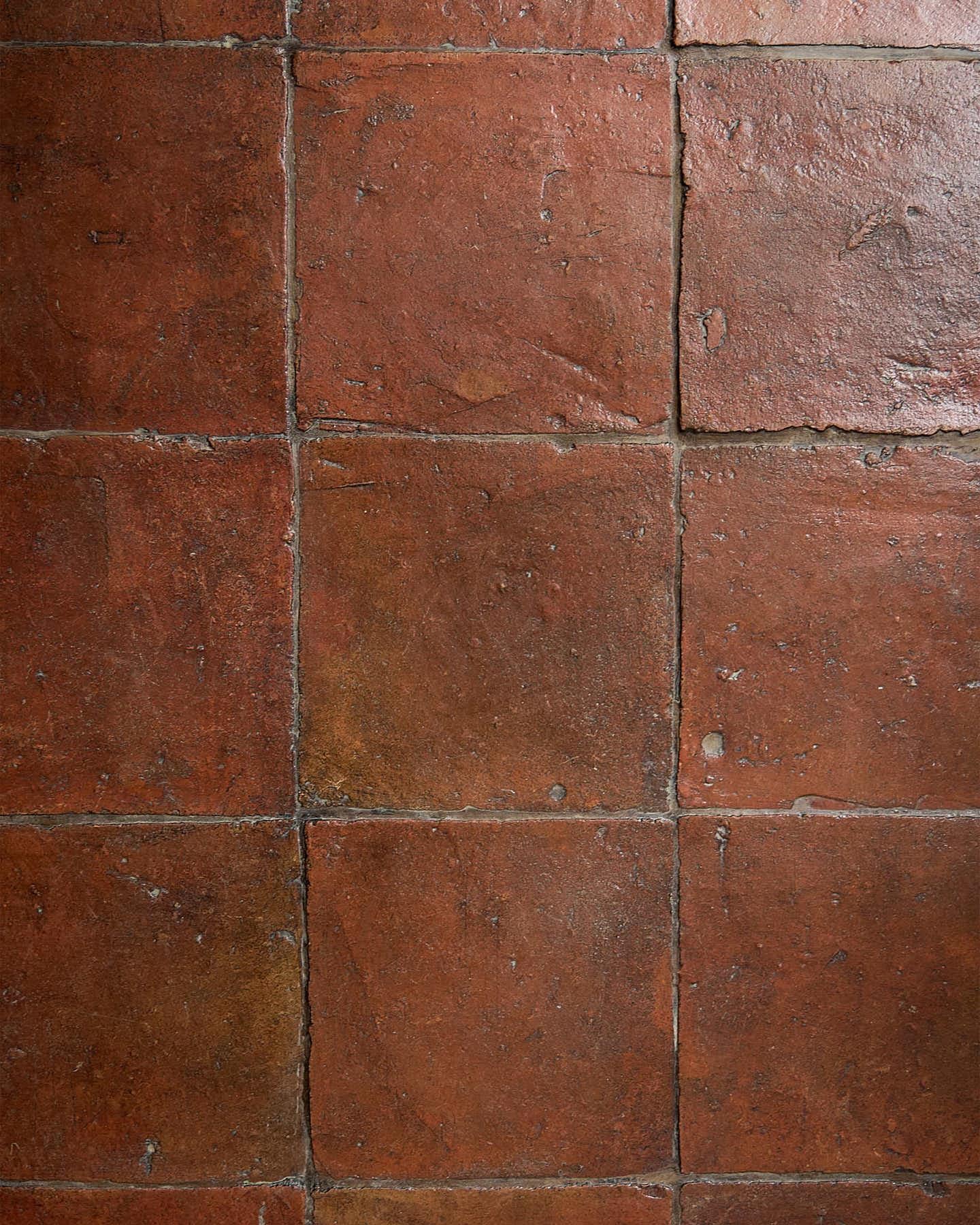 Square Terracotta - 340mm x 340mm (25mm thick)