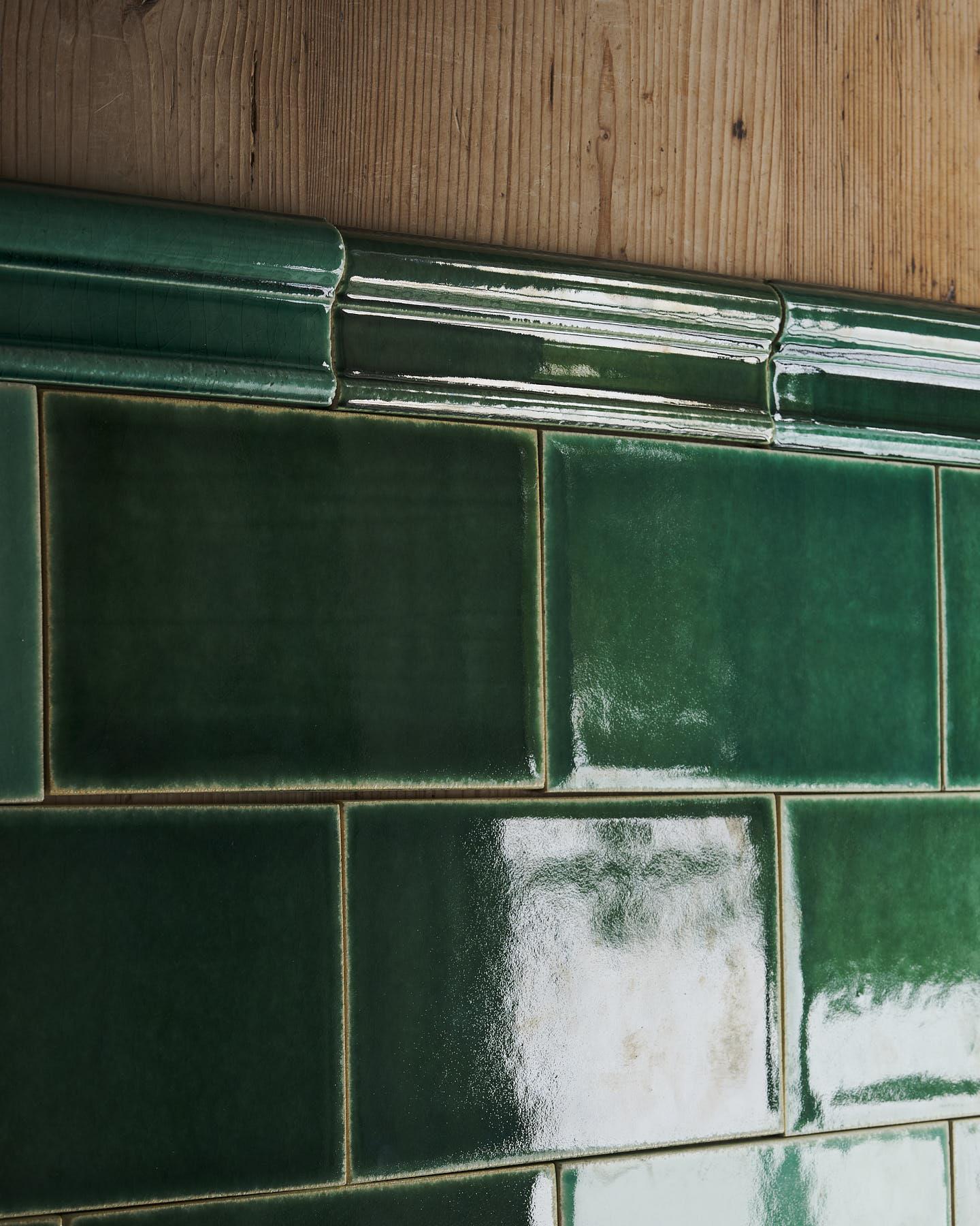Emerald Green Border Tile