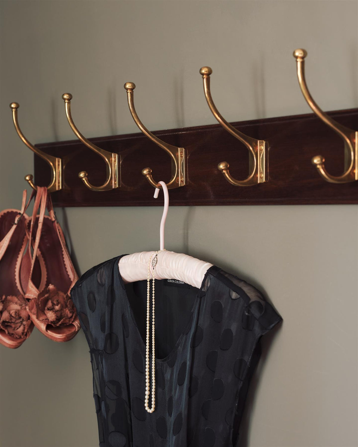 The Edwardian Coat Hook Rack - 5 Hooks, Mahogany Finish TEST