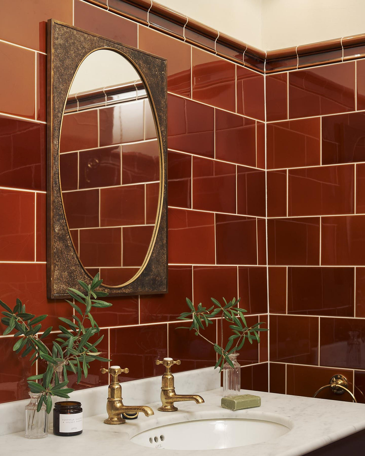 Kentish Brown Border Tiles TEST