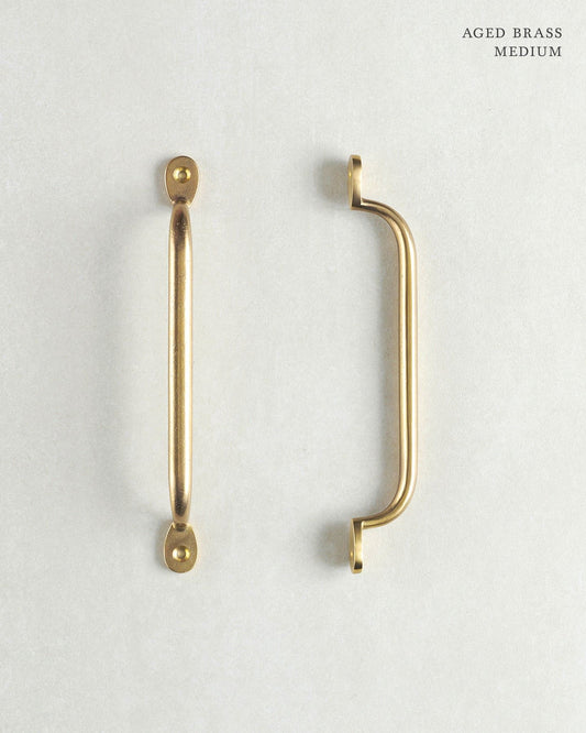 Aged Brass Pull Handle - Medium