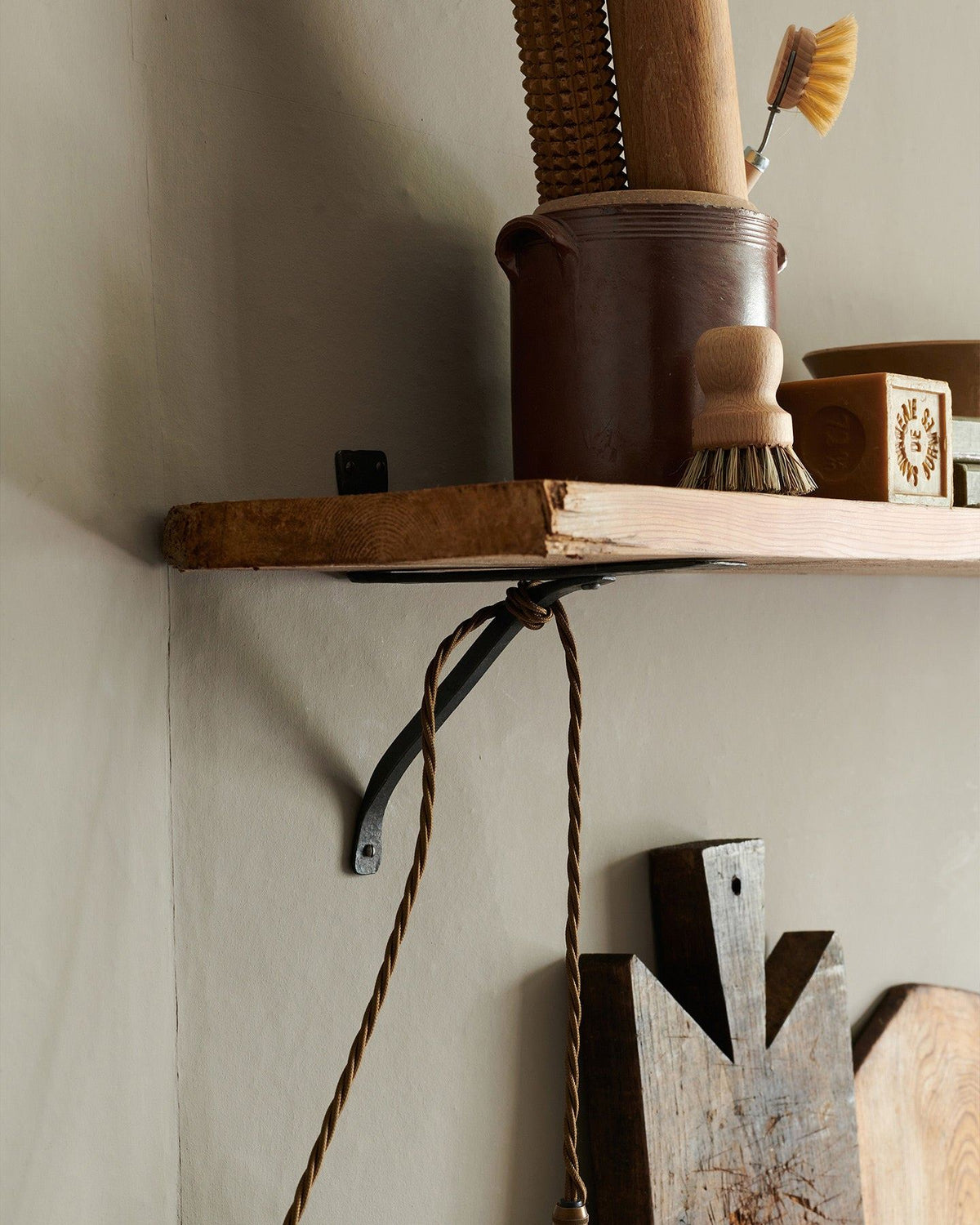 Iron Shelf Bracket with Square Bar TEST
