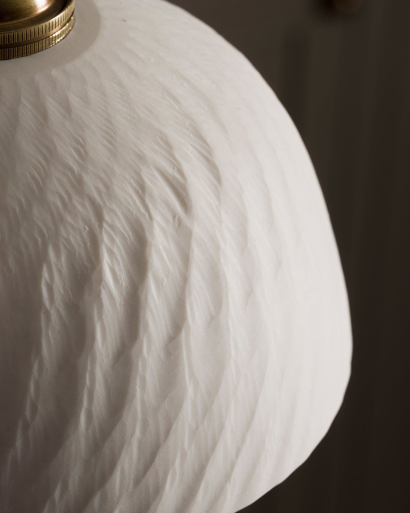 Chattered Rice Bowl Porcelain Pendant Light