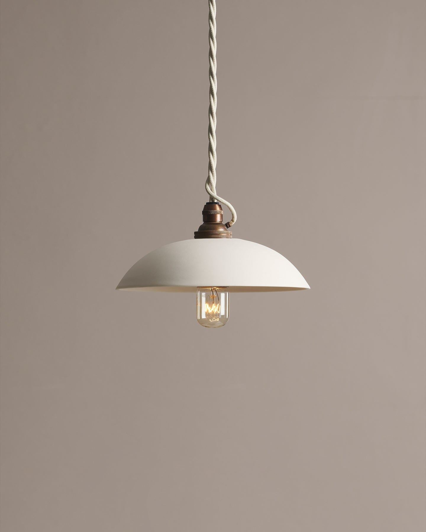Small Plain Skullcap Porcelain Plug-in Light