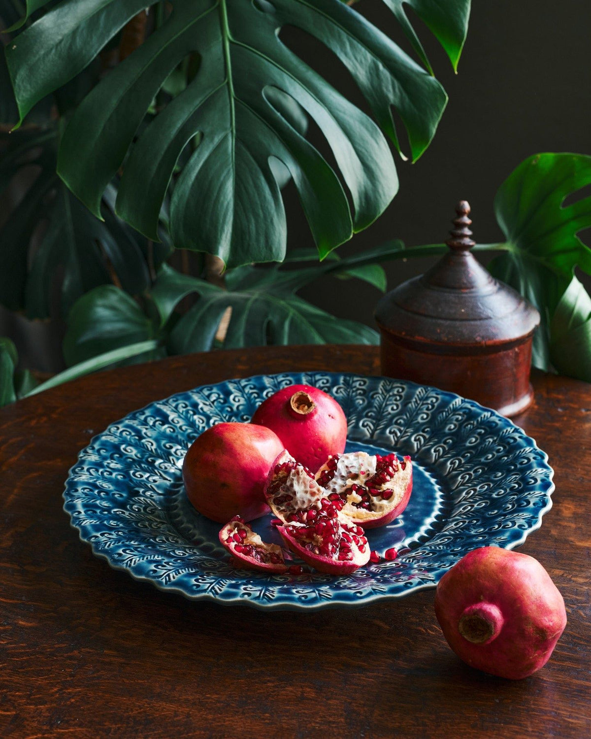 Grand Heirloom Platter - Indigo Blue TEST