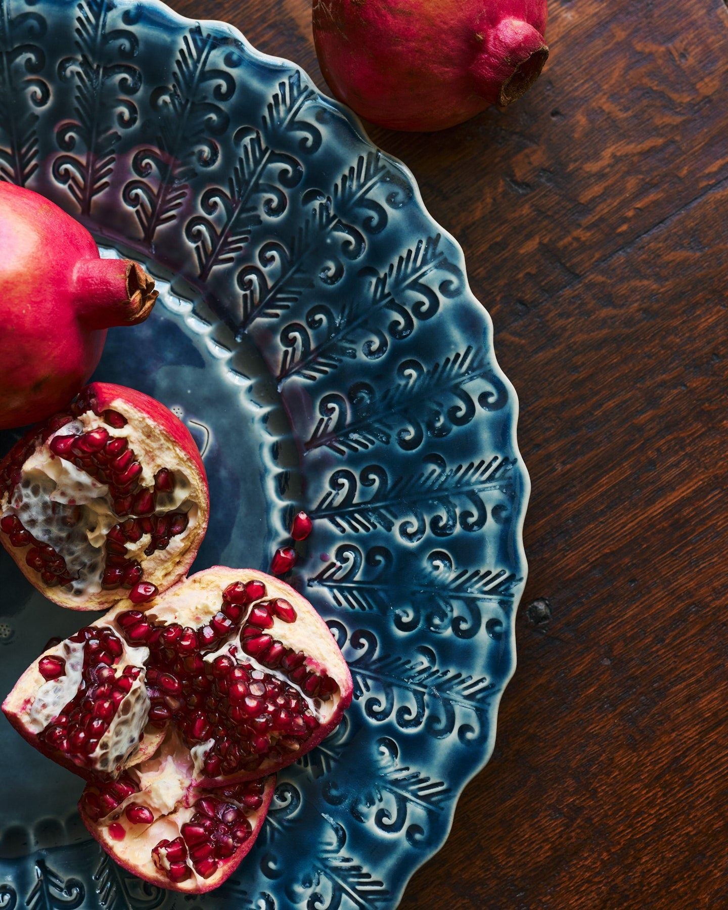 Grand Heirloom Platter - Indigo Blue