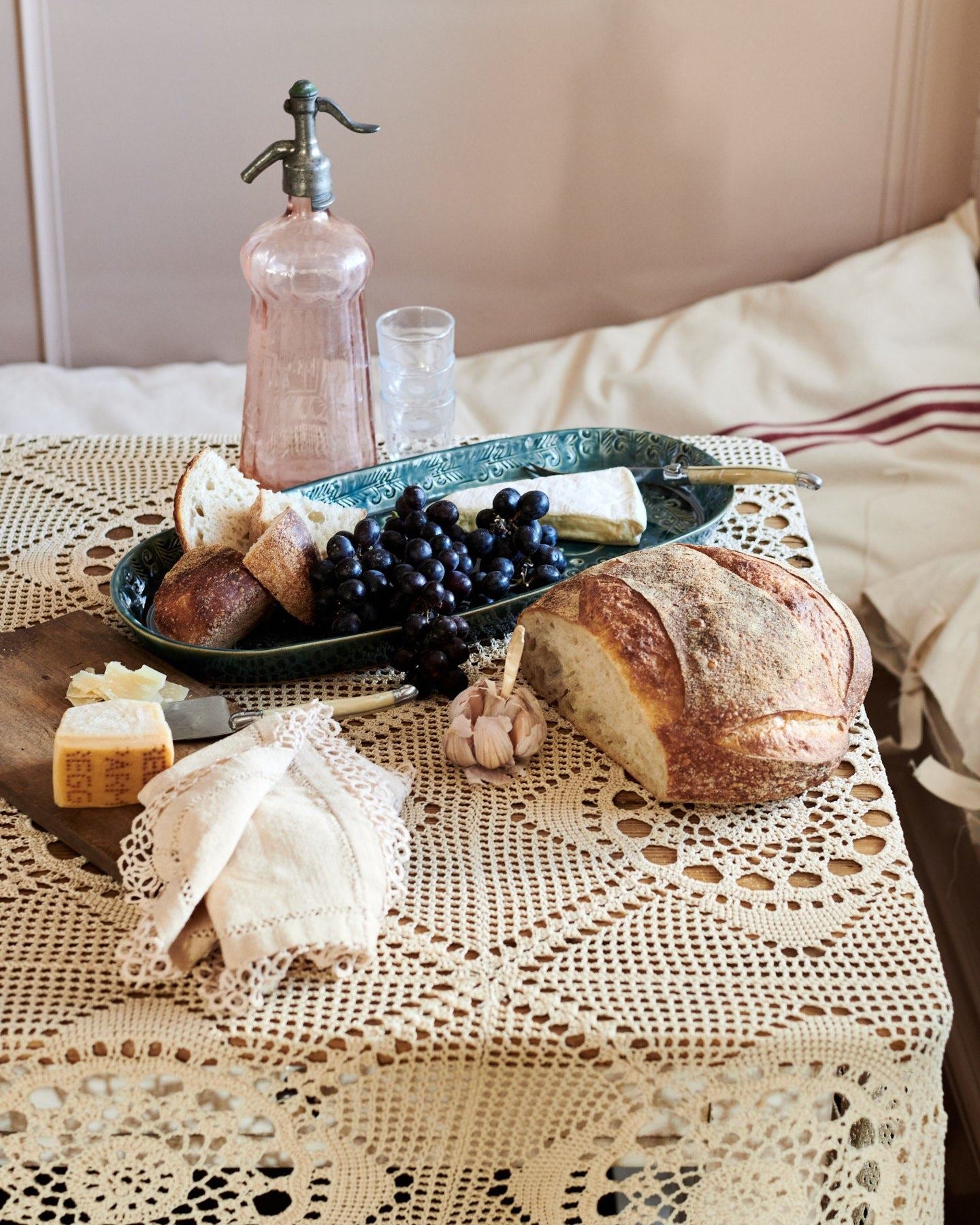 Oval Heirloom Platter - Indigo Blue