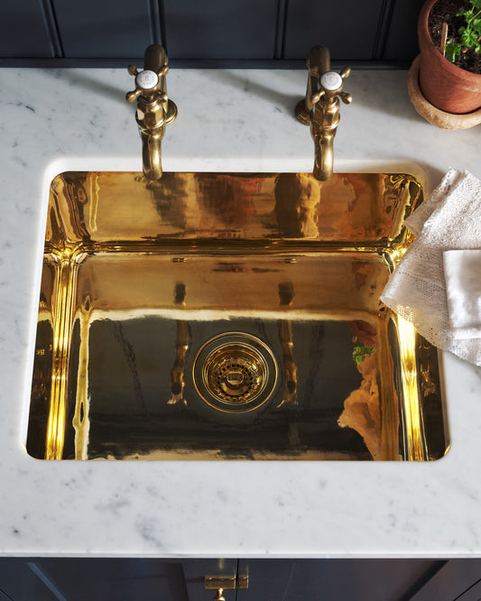 deVOL 500 Single Polished Brass Sink